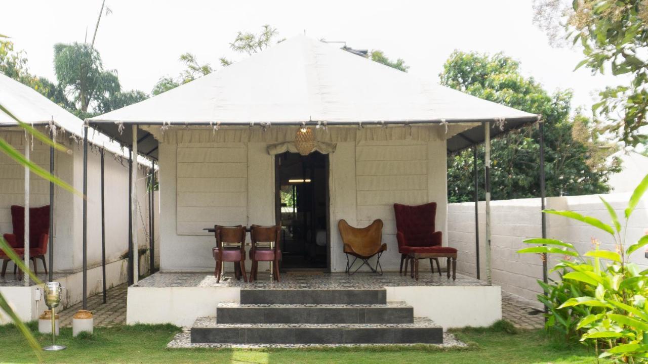 16 Bedouin Luxury Tents Hosūr Extérieur photo