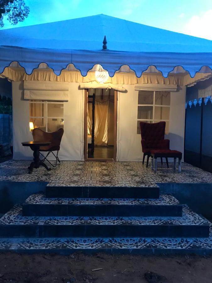 16 Bedouin Luxury Tents Hosūr Extérieur photo