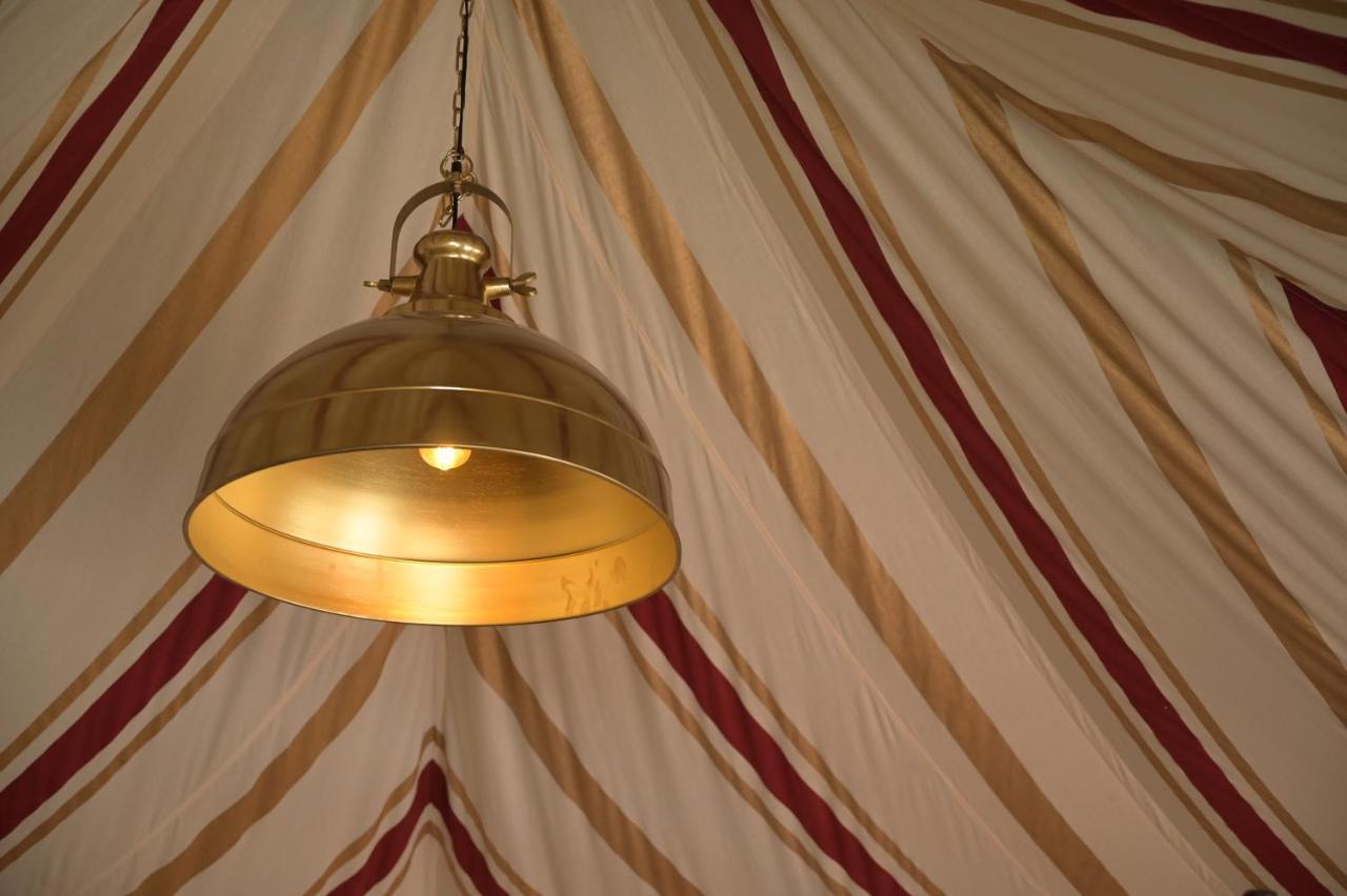 16 Bedouin Luxury Tents Hosūr Extérieur photo