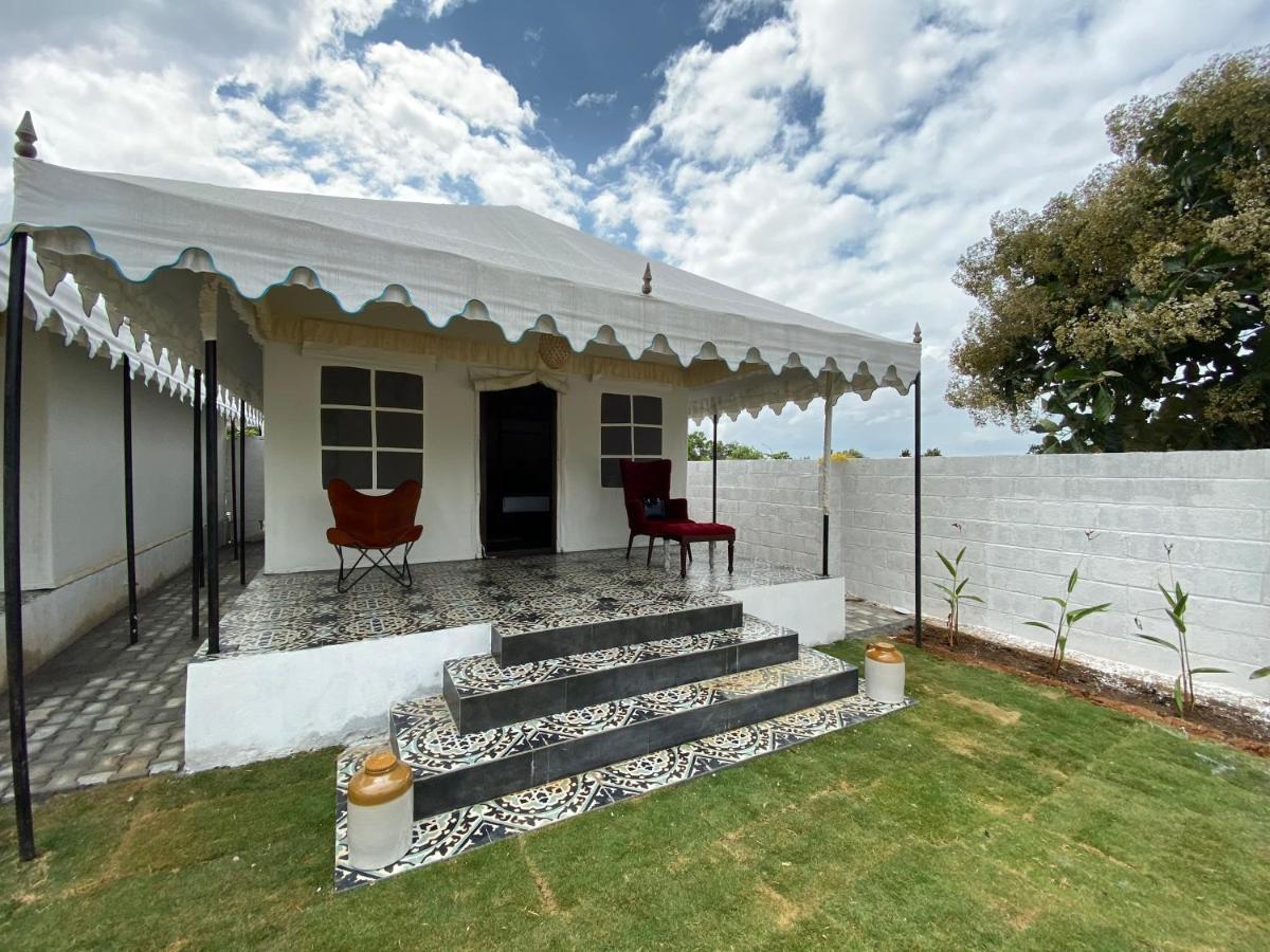 16 Bedouin Luxury Tents Hosūr Extérieur photo